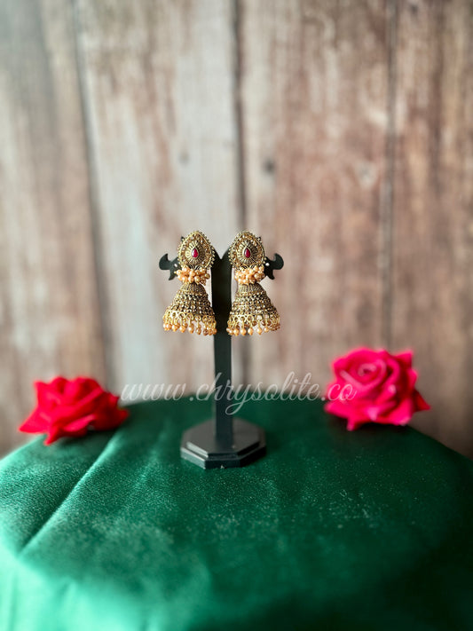 Kundan with Moti Jhumkas
