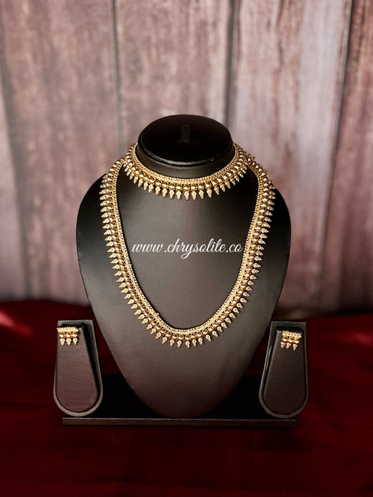 Marathi Saaz Gold Choker, Necklace and Stud Earrings