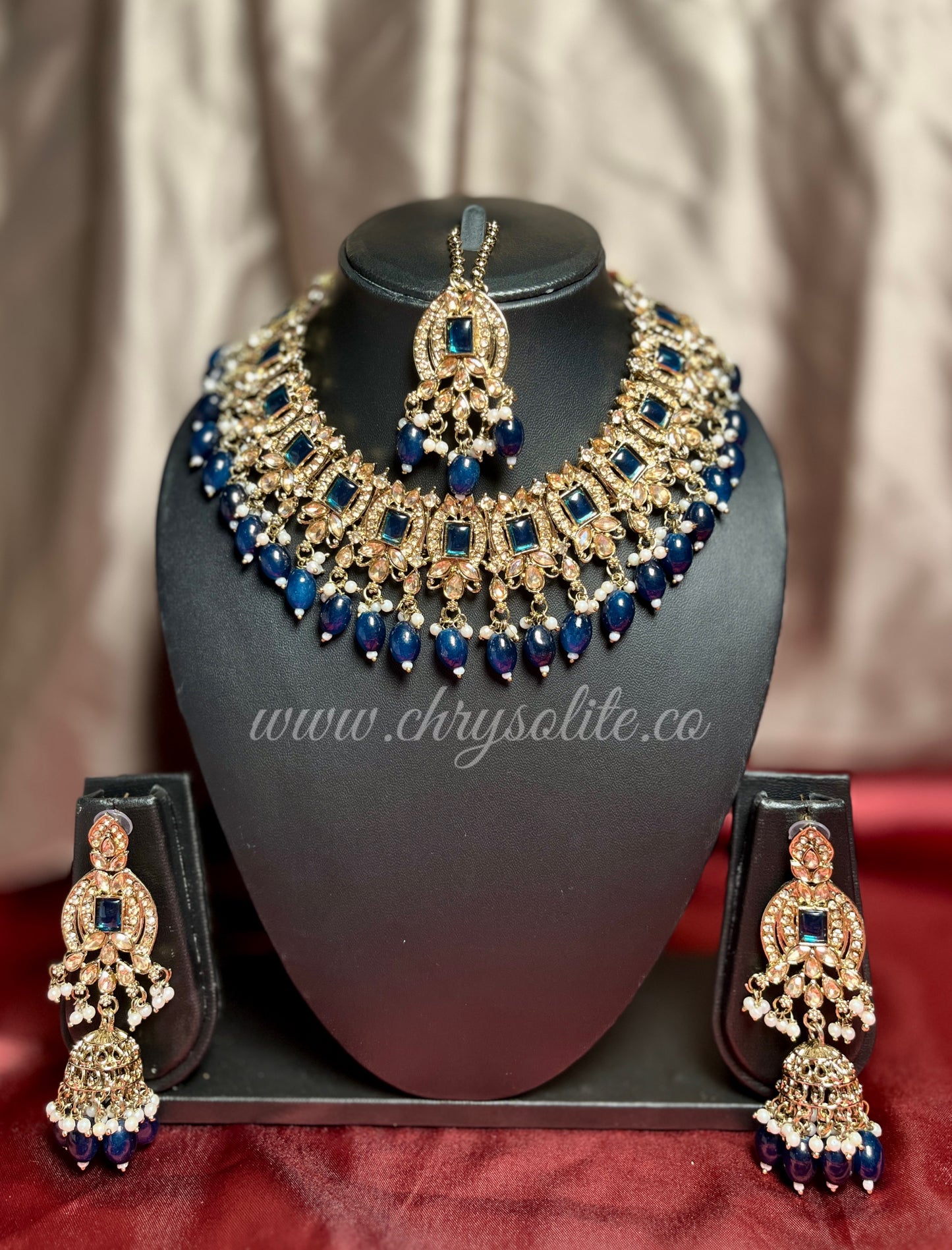 Sapphire Beaded Copper Shade Kundan Necklace with Long Jhumkas and Mangtika